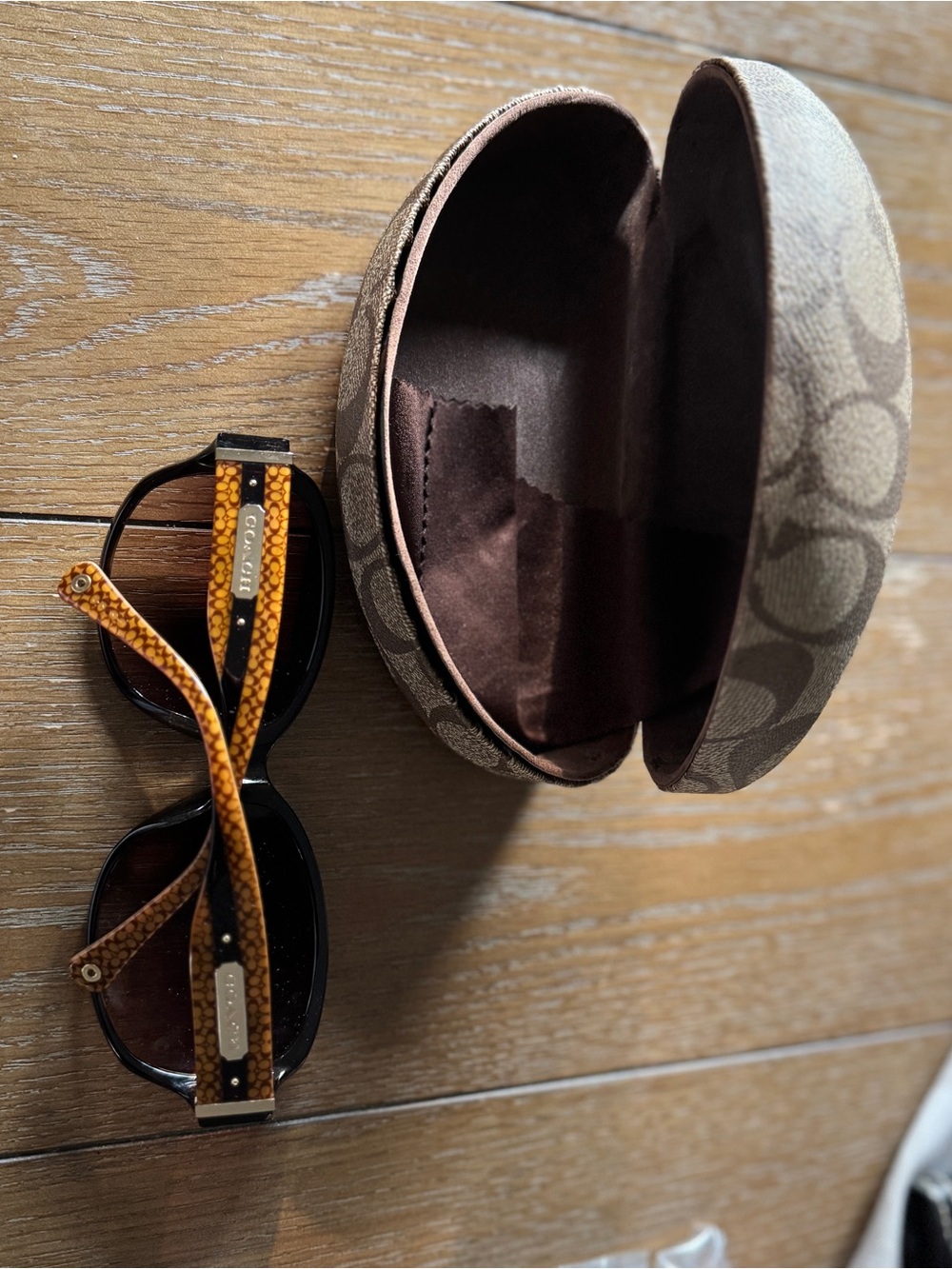 Coach Black Frames with Brown Patterned Temples Sunglasses and Signature Case